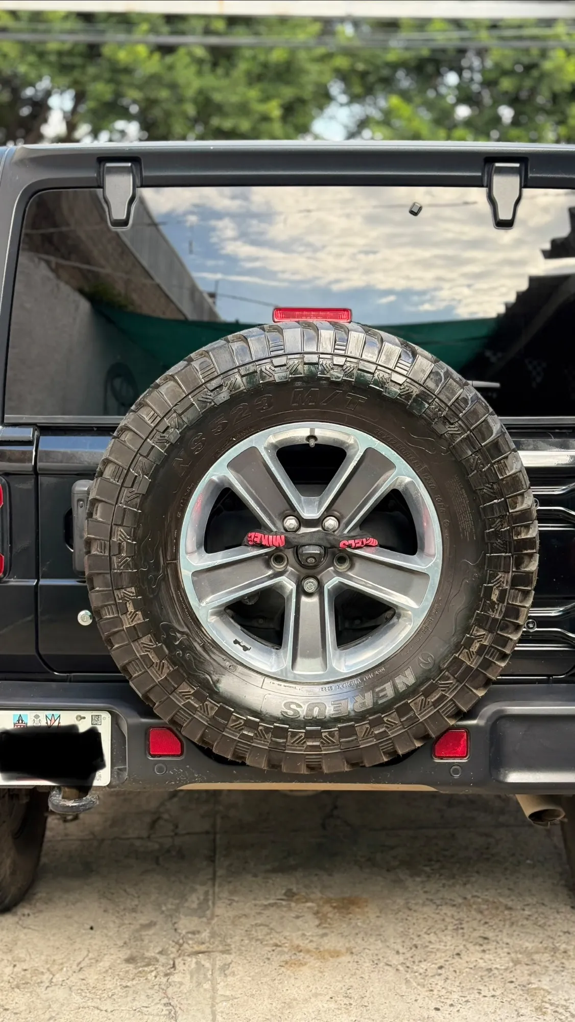 Jeep Wrangler Sahara Unlimited 2018 — foto 6